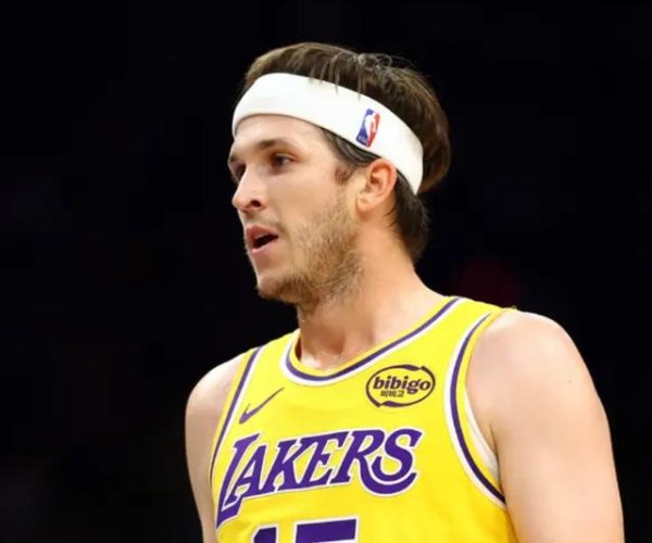 顺配宝 记者：联盟普遍认为，里夫斯的年薪至少会达到3000万美元